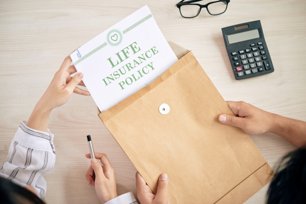 Life Insurance Vs. AD&D. Key Differences You Should Know